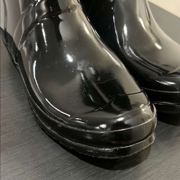 Hunter Women’s Black Tall Rain Boots - Picture 2 of 10